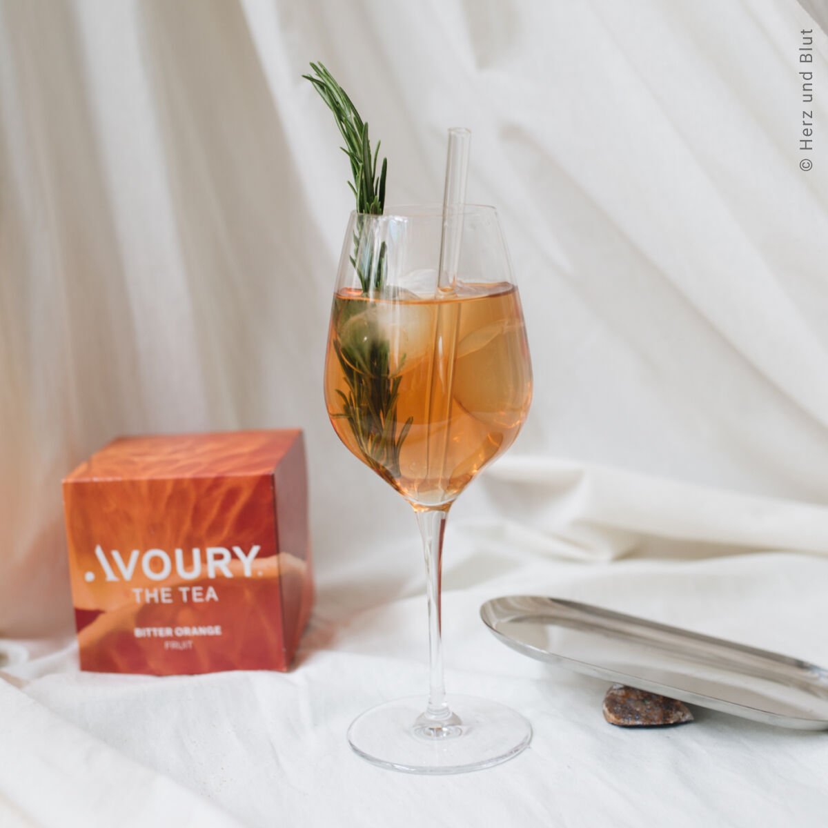Tea Cocktail with Avoury Bitter Orange tea